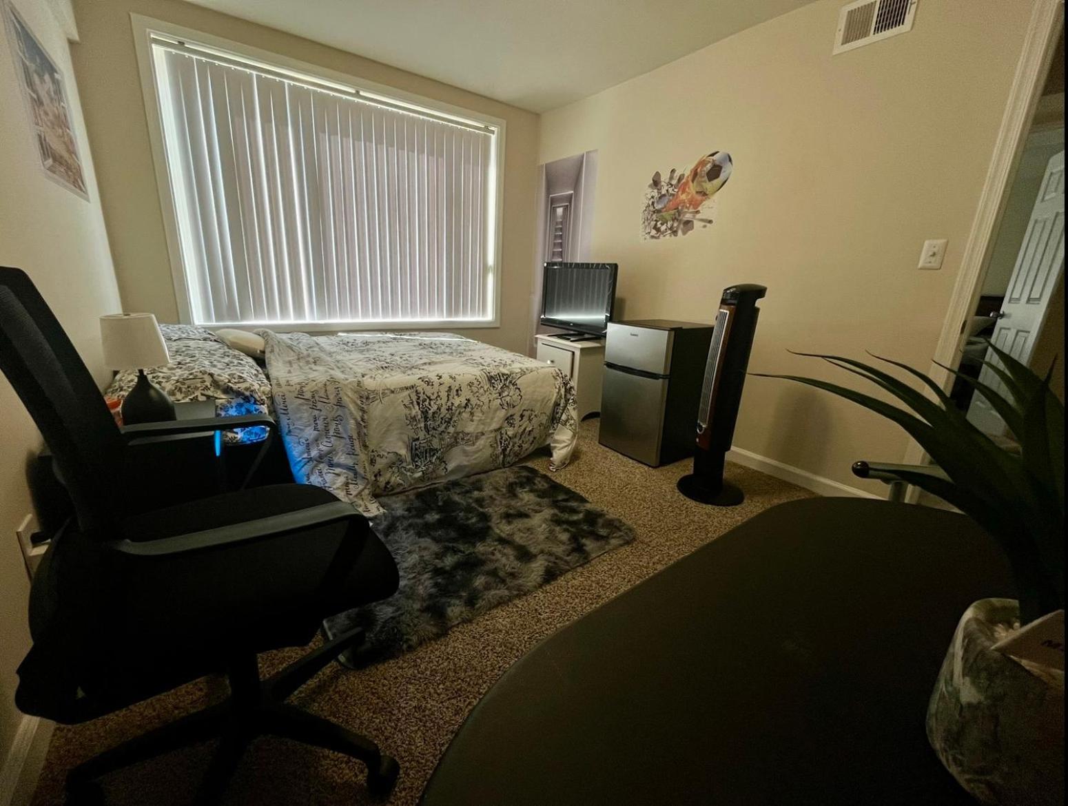 Incredible Find Near Washington Dc - 1 Private Room In Shared Apartment Ландовер Экстерьер фото